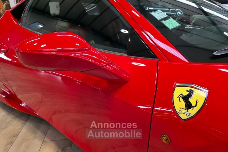 Ferrari 458 SPECIALE 4.5 605 FRANCAISE ROSO CARSA / BANDES NART / HARNAIS - <small></small> 385.000 € <small>TTC</small> - #30