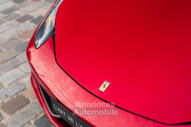 Ferrari 458 Spider *Rosso Fuoco, Atelier Spec* - <small></small> 249.000 € <small>TTC</small> - #41