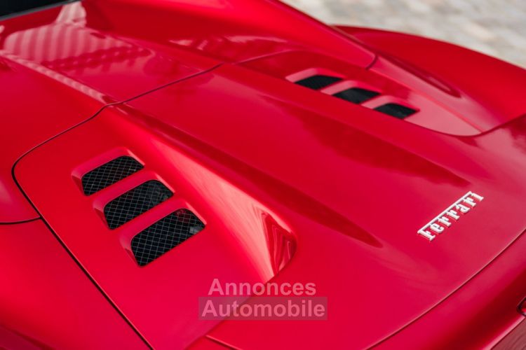 Ferrari 458 Spider *Rosso Fuoco, Atelier Spec* - <small></small> 249.000 € <small>TTC</small> - #54