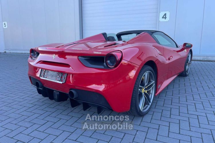 Ferrari 488 3.9 Turbo V8 F1 -- CARNET COMPLET BELGIUM CAR - <small></small> 229.990 € <small>TTC</small> - #6