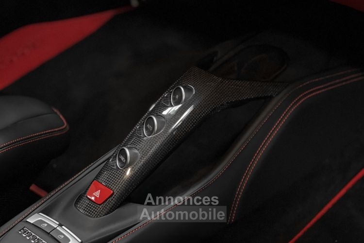 Ferrari 488 488 GTB – FERRARI APPROVED – CARBONE - <small></small> 229.900 € <small></small> - #32