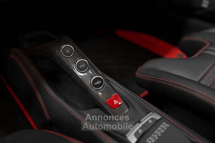 Ferrari 488 488 GTB – FERRARI APPROVED – CARBONE - <small></small> 229.900 € <small></small> - #33