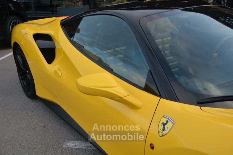 Ferrari 488 GTB 3.9 V8 670 CV FULL CARBON Giallo Modena LIFT JBL LOA : 1 730 Euros Par Mois - <small></small> 219.900 € <small>TTC</small> - #10