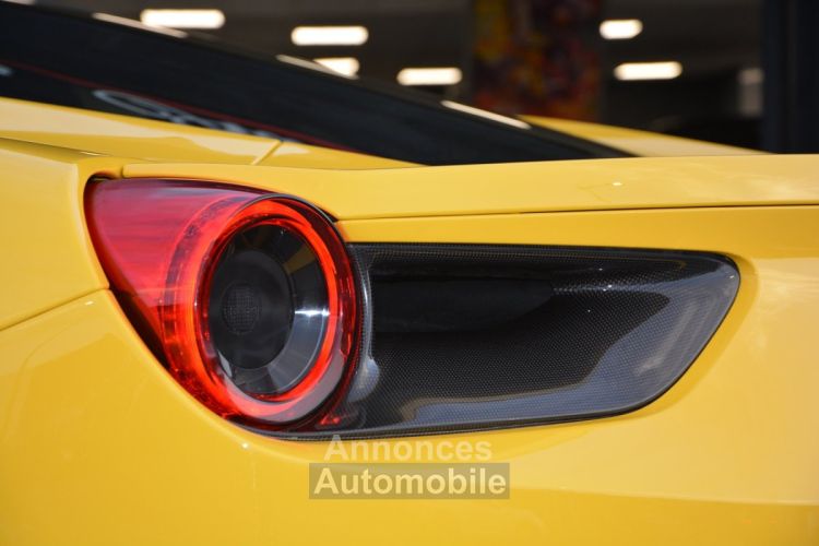 Ferrari 488 GTB 3.9 V8 670 CV FULL CARBON Giallo Modena LIFT JBL LOA : 1 730 Euros Par Mois - <small></small> 219.900 € <small>TTC</small> - #12