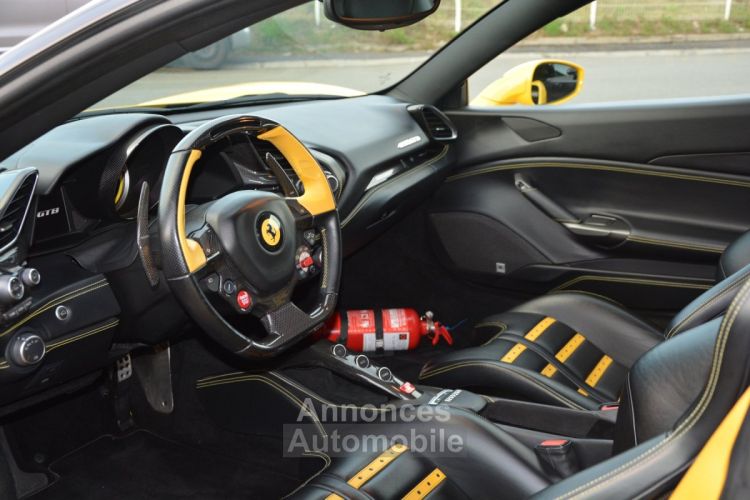 Ferrari 488 GTB 3.9 V8 670 CV FULL CARBON Giallo Modena LIFT JBL LOA : 1 730 Euros Par Mois - <small></small> 219.900 € <small>TTC</small> - #15