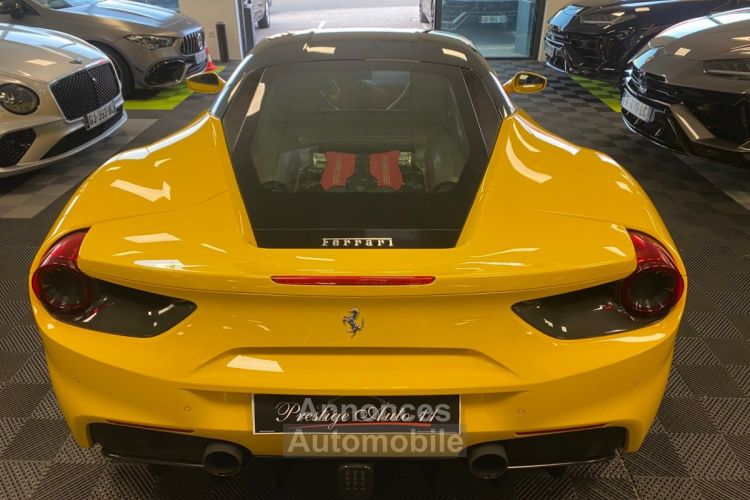 Ferrari 488 GTB 3.9 V8 670 CV FULL CARBON Giallo Modena LIFT JBL LOA : 1 730 Euros Par Mois - <small></small> 219.900 € <small>TTC</small> - #27