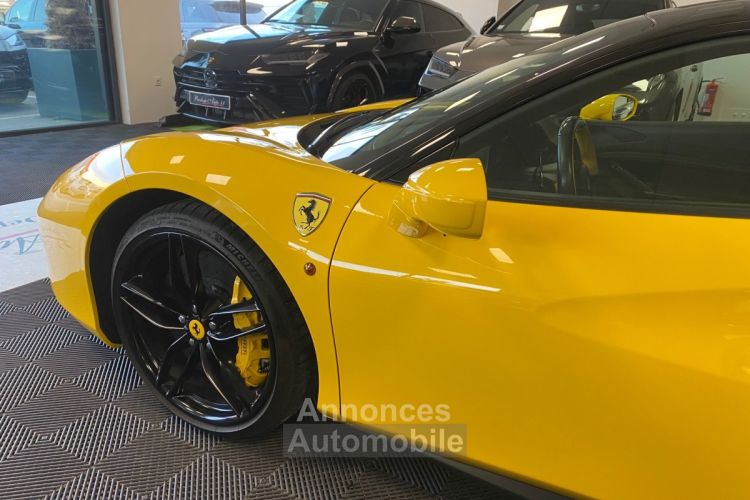 Ferrari 488 GTB 3.9 V8 670 CV FULL CARBON Giallo Modena LIFT JBL LOA : 1 730 Euros Par Mois - <small></small> 219.900 € <small>TTC</small> - #31