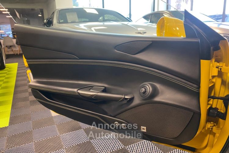 Ferrari 488 GTB 3.9 V8 670 CV FULL CARBON Giallo Modena LIFT JBL LOA : 1 730 Euros Par Mois - <small></small> 219.900 € <small>TTC</small> - #42