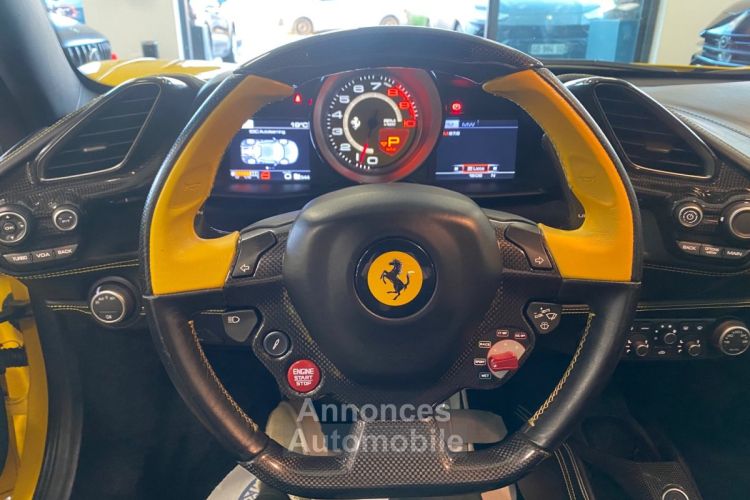 Ferrari 488 GTB 3.9 V8 670 CV FULL CARBON Giallo Modena LIFT JBL LOA : 1 730 Euros Par Mois - <small></small> 219.900 € <small>TTC</small> - #44