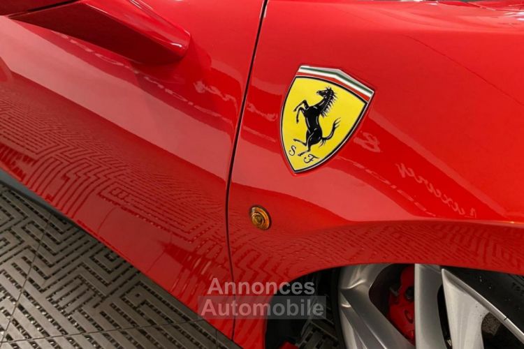 Ferrari 488 GTB 670ch - 29000km - Origine France Pozzi - Rosso corsa - Voland led carbone - Surpiqures - <small></small> 219.990 € <small>TTC</small> - #23