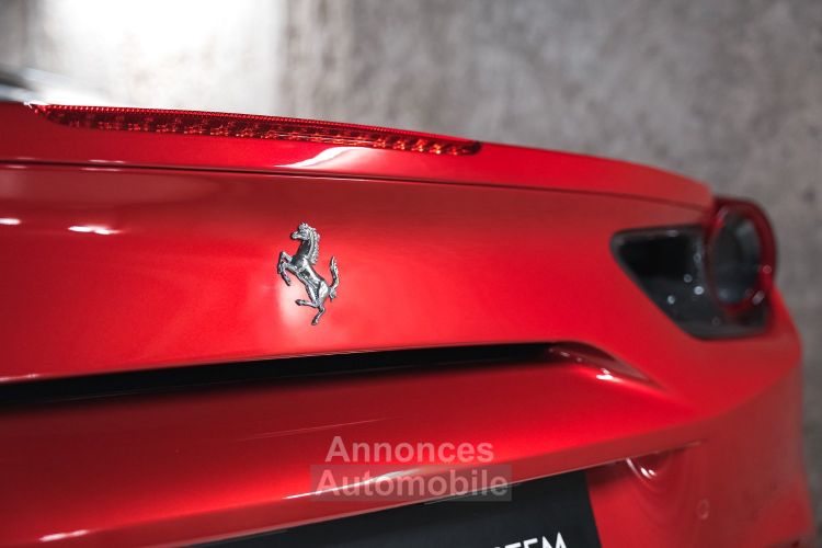 Ferrari 488 GTB Atelier Rosso Fuoco 3.9 670 - <small>A partir de </small>1.870 EUR <small>/ mois</small> - #21
