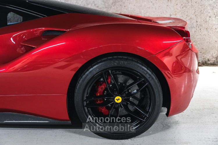 Ferrari 488 GTB Atelier Rosso Fuoco 3.9 670 - <small>A partir de </small>1.870 EUR <small>/ mois</small> - #13