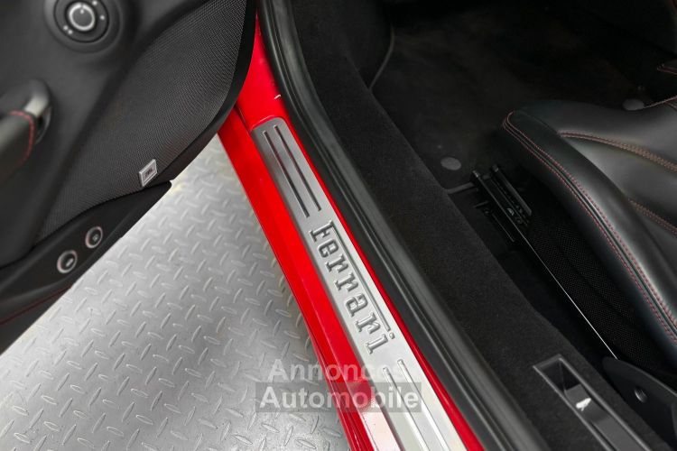 Ferrari 488 GTB Ferrari 488 GTB – LIFT SYSTEM – CARBONE LED - PPF - <small></small> 227.900 € <small></small> - #20