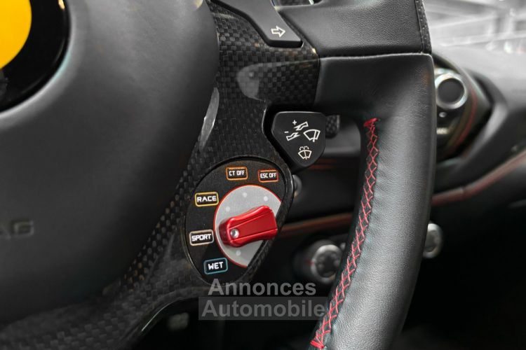 Ferrari 488 GTB Ferrari 488 GTB – LIFT SYSTEM – CARBONE LED - PPF - <small></small> 227.900 € <small></small> - #29