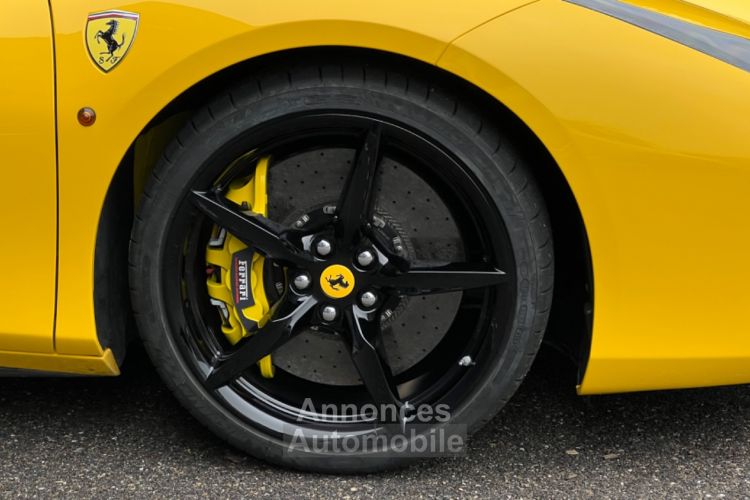 Ferrari 488 GTB Ferrari 488 GTB - LOA 1 757 Euros Par Mois - Volant LED - Sièges Racing - Carbone - <small></small> 229.990 € <small>TTC</small> - #4