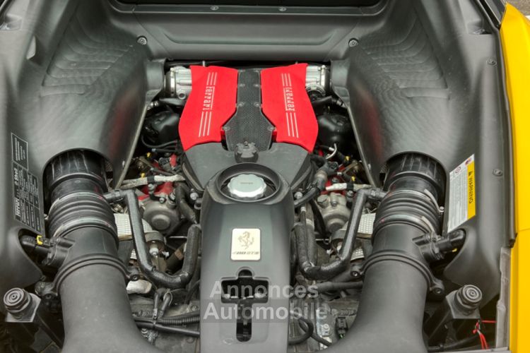 Ferrari 488 GTB Ferrari 488 GTB - LOA 1 757 Euros Par Mois - Volant LED - Sièges Racing - Carbone - <small></small> 229.990 € <small>TTC</small> - #13