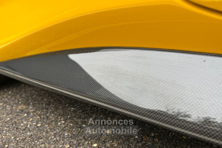 Ferrari 488 GTB Ferrari 488 GTB - LOA 1 757 Euros Par Mois - Volant LED - Sièges Racing - Carbone - <small></small> 229.990 € <small>TTC</small> - #14