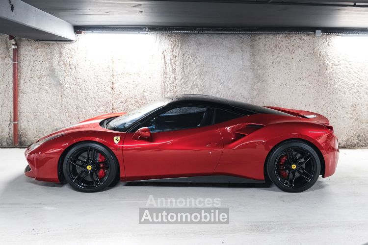 Ferrari 488 GTB Finition Atelier 3.9 670 - <small>A partir de </small>1.940 EUR <small>/ mois</small> - #8