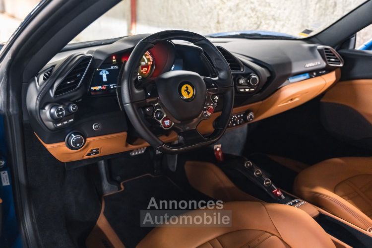 Ferrari 488 GTB V8 3.9 670 - <small>A partir de </small>2.240 EUR <small>/ mois</small> - #28