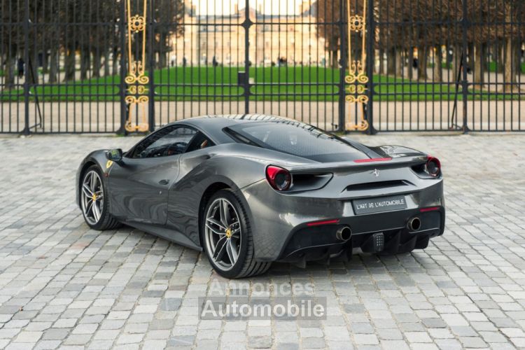 Ferrari 488 GTB *Grigio Silverstone & Cuoio* - <small></small> 224.900 € <small>TTC</small> - #3