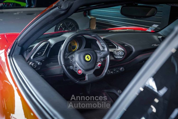 Ferrari 488 Spider - <small></small> 264.900 € <small>TTC</small> - #27