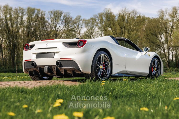 Ferrari 488 Spider - <small></small> 295.000 € <small></small> - #4