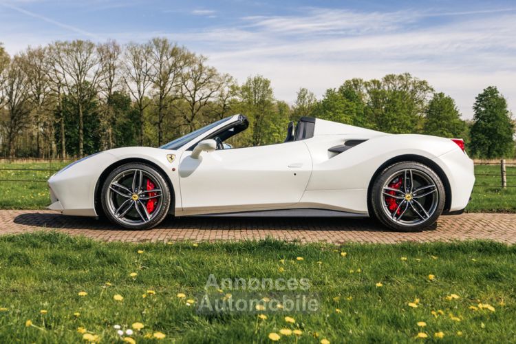 Ferrari 488 Spider - <small></small> 295.000 € <small></small> - #3