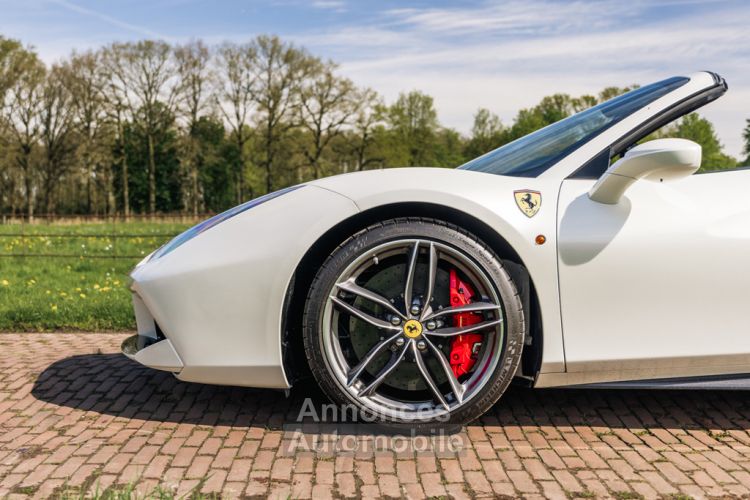 Ferrari 488 Spider - <small></small> 295.000 € <small></small> - #22