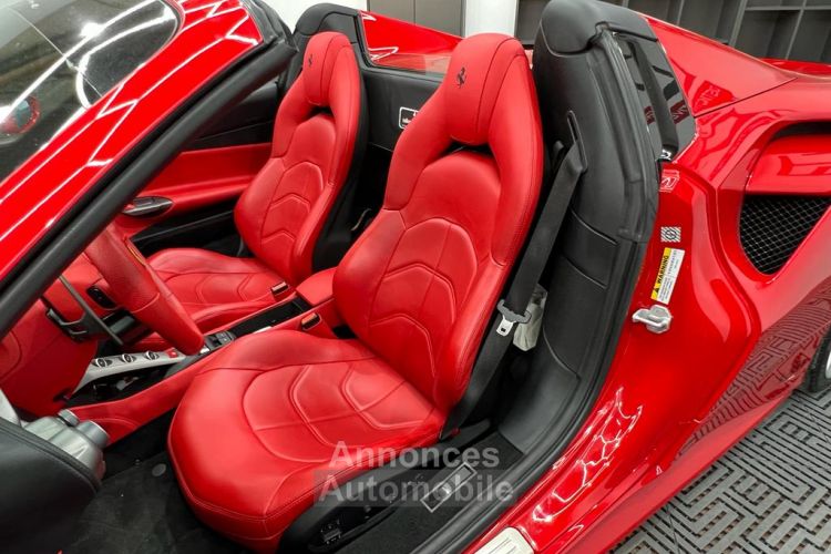 Ferrari 488 Spider 3.9 670cv - <small></small> 254.000 € <small>TTC</small> - #17