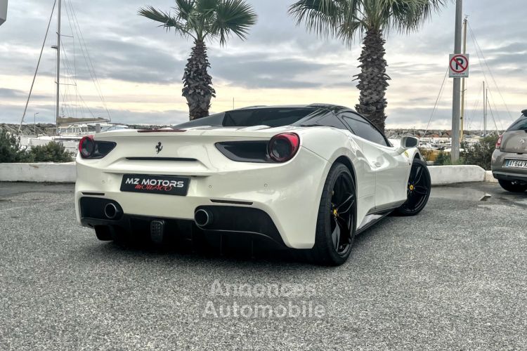 Ferrari 488 Spider 3.9 DCT - <small></small> 254.900 € <small></small> - #9