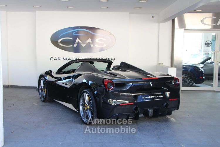 Ferrari 488 Spider 3.9 V8 670 - <small>A partir de </small>2.190 EUR <small>/ mois</small> - #4