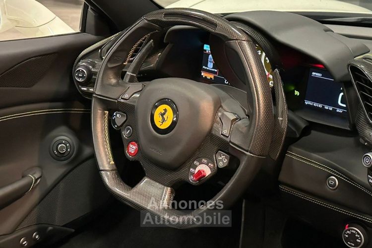 Ferrari 488 Spider 3.9 V8 670 CV - Carbone - 1ère main - Garantie POWER - <small></small> 249.990 € <small>TTC</small> - #15