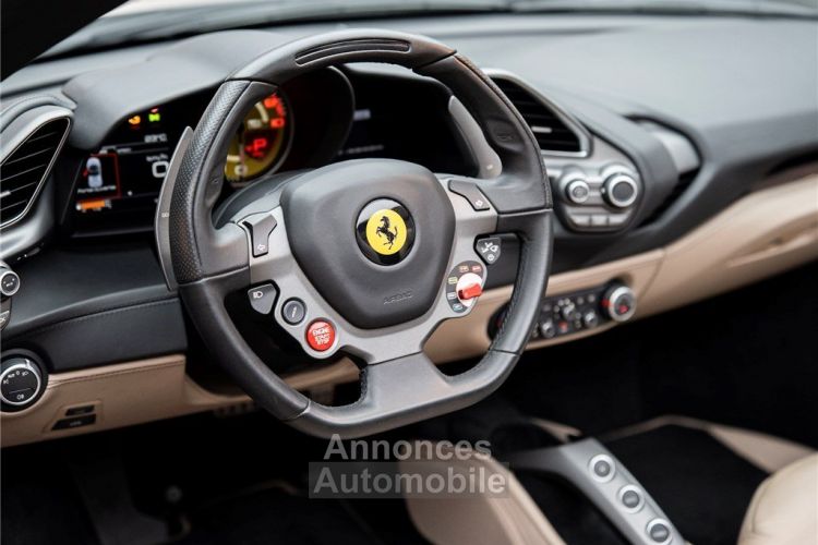 Ferrari 488 Spider 488 4.0 V8 670ch Spider - <small></small> 249.900 € <small>TTC</small> - #18