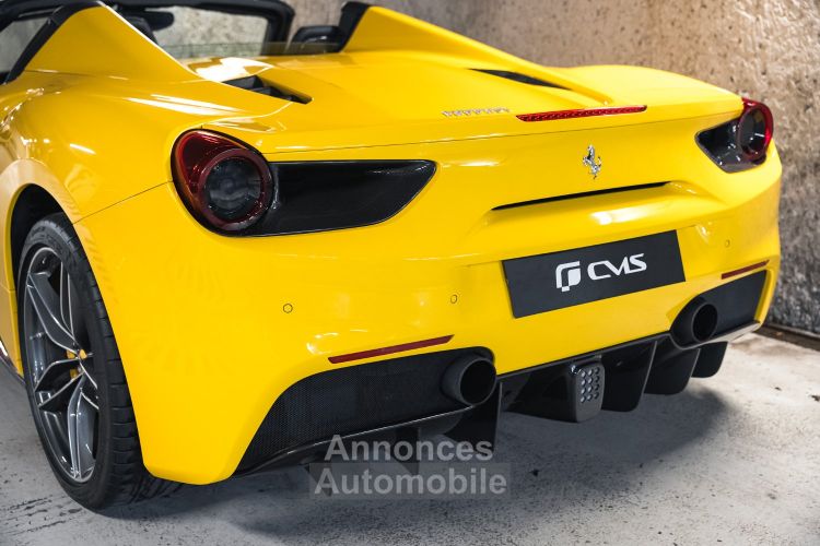 Ferrari 488 Spider Finition Atelier V8 3.9 670 - <small>A partir de </small>2.320 EUR <small>/ mois</small> - #21