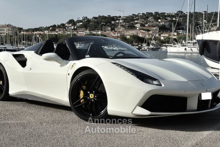 Ferrari 488 Spider MAGNIFIQUE FERRARI 488 SPIDER 3.9 T V8 670ch PLUS DE 70Ke D'OPTIONS JBL LIFT CARBONE INT + EXT ECHAP. FULL IPE LED DISPLAY CAMERA AVANT ET ARRIERE RAC - <small></small> 249.990 € <small>TTC</small> - #1