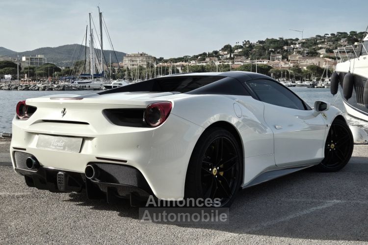 Ferrari 488 Spider MAGNIFIQUE FERRARI 488 SPIDER 3.9 T V8 670ch PLUS DE 70Ke D'OPTIONS JBL LIFT CARBONE INT + EXT ECHAP. FULL IPE LED DISPLAY CAMERA AVANT ET ARRIERE RAC - <small></small> 249.990 € <small>TTC</small> - #15