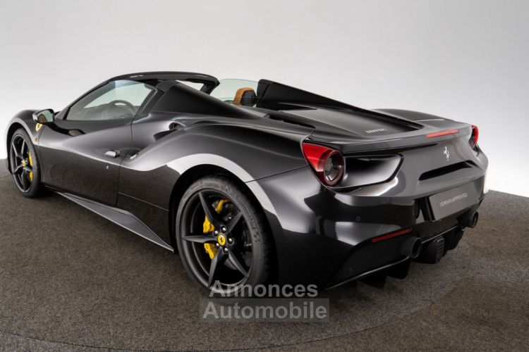 Ferrari 488 Spider Passenger display - <small></small> 270.000 € <small>TTC</small> - #6