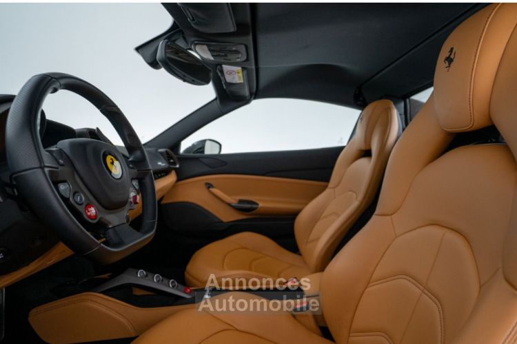 Ferrari 488 Spider Passenger display - <small></small> 270.000 € <small>TTC</small> - #9