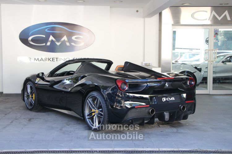 Ferrari 488 Spider Spider 4.0 V8 670ch - <small>A partir de </small>2.690 EUR <small>/ mois</small> - #5