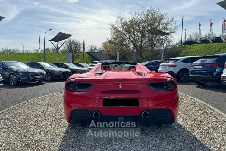 Ferrari 488 Spider V8 3.9 670 ch  Carbon Céramic * LIFT * entretien Ferrari de 7 ans jusqu'au 04/2026 ° Garantie Ferrari Approved 24 mois Reconductible - <small></small> 265.490 € <small>TTC</small> - #6