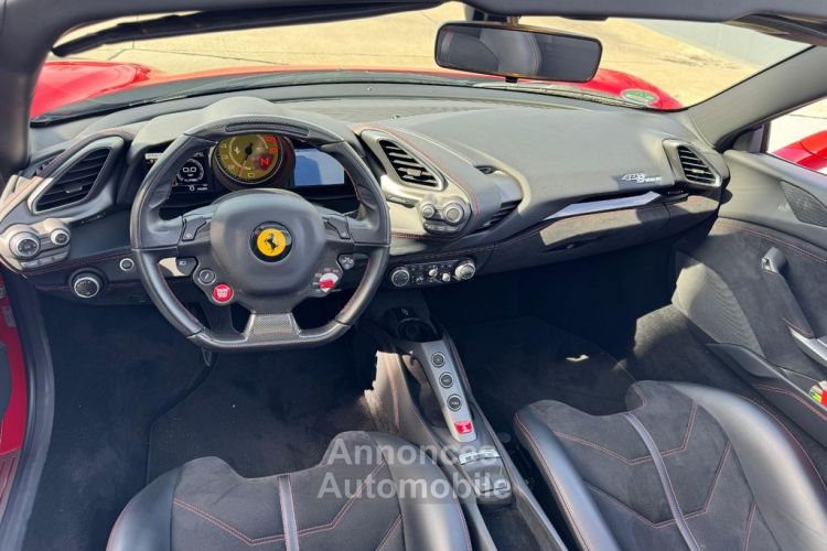 Ferrari 488 Spider V8 3.9 670 ch  Carbon Céramic * LIFT * entretien Ferrari de 7 ans jusqu'au 04/2026 ° Garantie Ferrari Approved 24 mois Reconductible - <small></small> 265.490 € <small>TTC</small> - #21