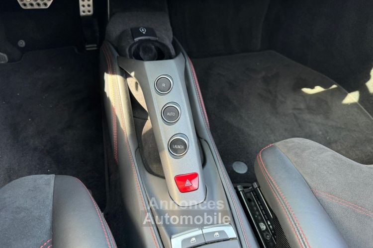 Ferrari 488 Spider V8 3.9 670 ch  Carbon Céramic * LIFT * entretien Ferrari de 7 ans jusqu'au 04/2026 ° Garantie Ferrari Approved 24 mois Reconductible - <small></small> 265.490 € <small>TTC</small> - #25