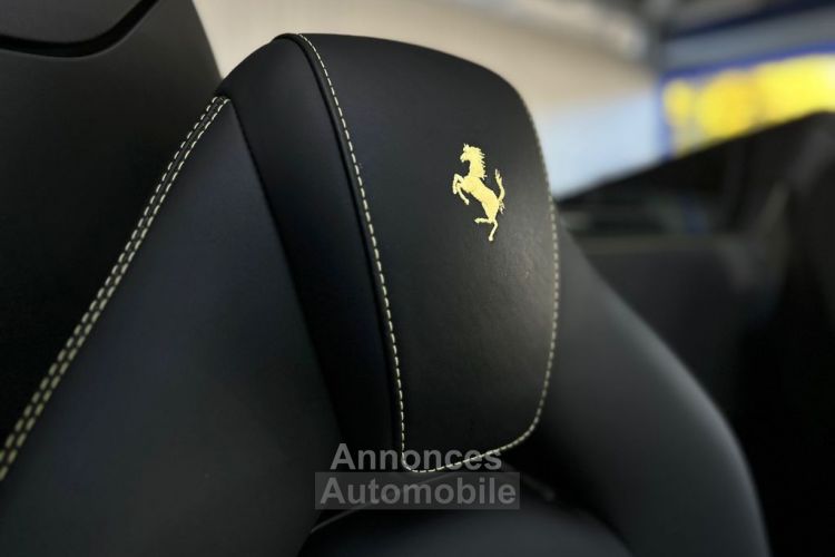 Ferrari 488 Spider V8 3.9 670 ch  Carbon Céramic * LIFT * entretien Ferrari de 7 ans jusqu'au 05/2025 ° Garantie Ferrari Approved 10 mois Reconductible - <small></small> 285.990 € <small>TTC</small> - #19