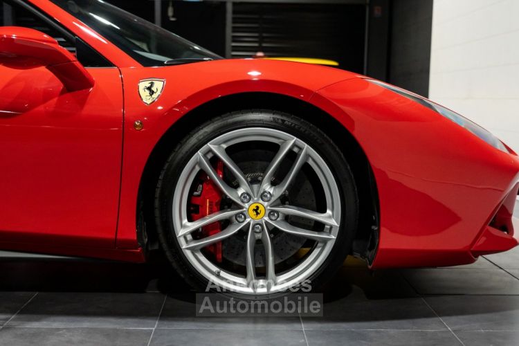 Ferrari 488 Spider V8 3.9 670 Ch - <small></small> 259.900 € <small>TTC</small> - #8