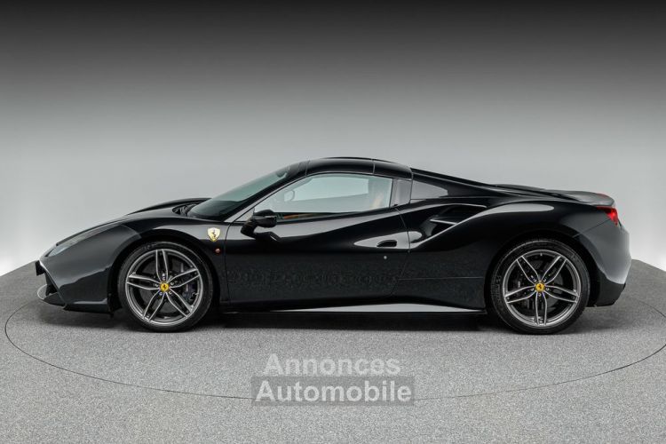 Ferrari 488 Spider V8 3.9 670 ch LIFT Carbon Céramic * entretien Ferrari de 7 ans jusqu'au 02/2025 ° Garantie Ferrari Approved 7 mois Reconductible - <small></small> 244.990 € <small>TTC</small> - #4