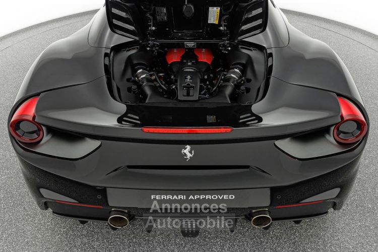 Ferrari 488 Spider V8 3.9 670 ch LIFT Carbon Céramic * entretien Ferrari de 7 ans jusqu'au 02/2025 ° Garantie Ferrari Approved 7 mois Reconductible - <small></small> 244.990 € <small>TTC</small> - #26