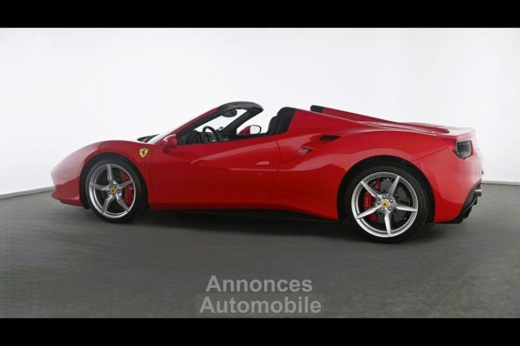 Ferrari 488 Spider V8 3.9 T 670ch - <small></small> 265.000 € <small>TTC</small> - #12