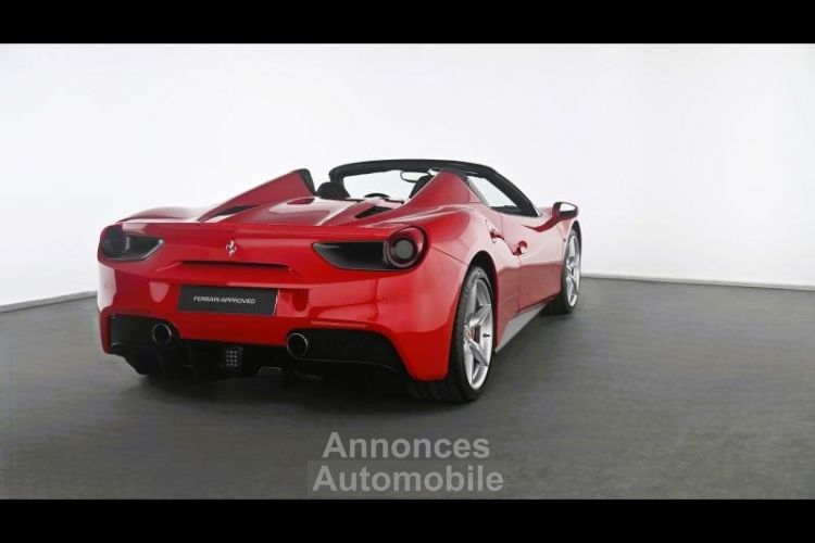 Ferrari 488 Spider V8 3.9 T 670ch - <small></small> 265.000 € <small>TTC</small> - #15