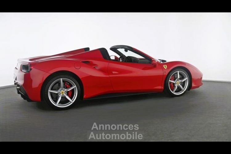 Ferrari 488 Spider V8 3.9 T 670ch - <small></small> 265.000 € <small>TTC</small> - #16