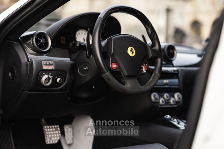 Ferrari 599 GTB Fiorano F1 HGTE Handling - <small></small> 240.000 € <small>TTC</small> - #11